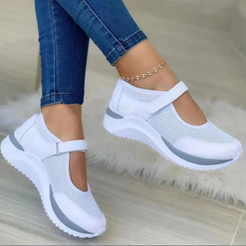 Knitted Women's Thick Sole Shoes
