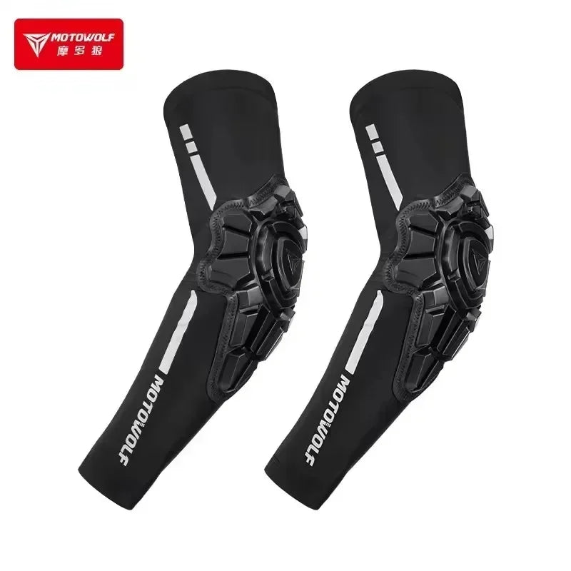 Black protective elbow pads with Motowell branding on a white background