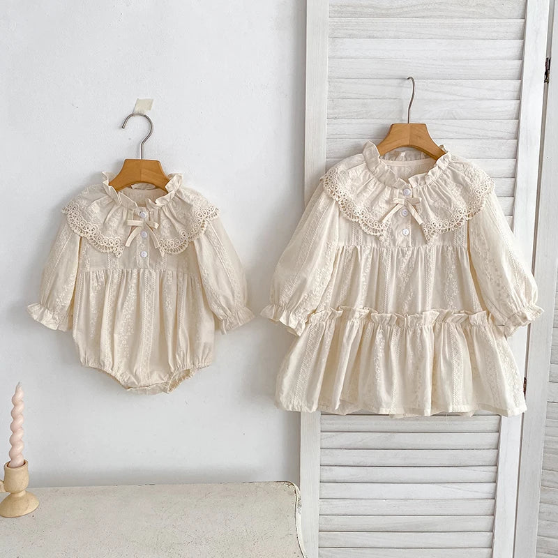 Newborn traditional Bodysuit Long Sleeves