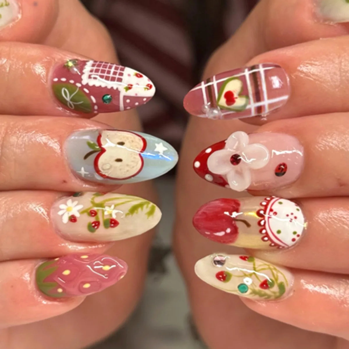 24PCS  Press on Nails Designs