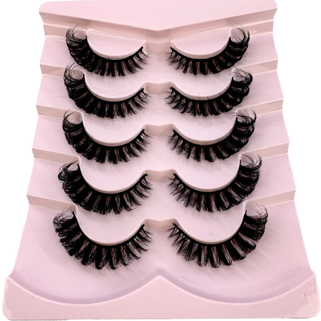 Wispy natural eyelash extension
