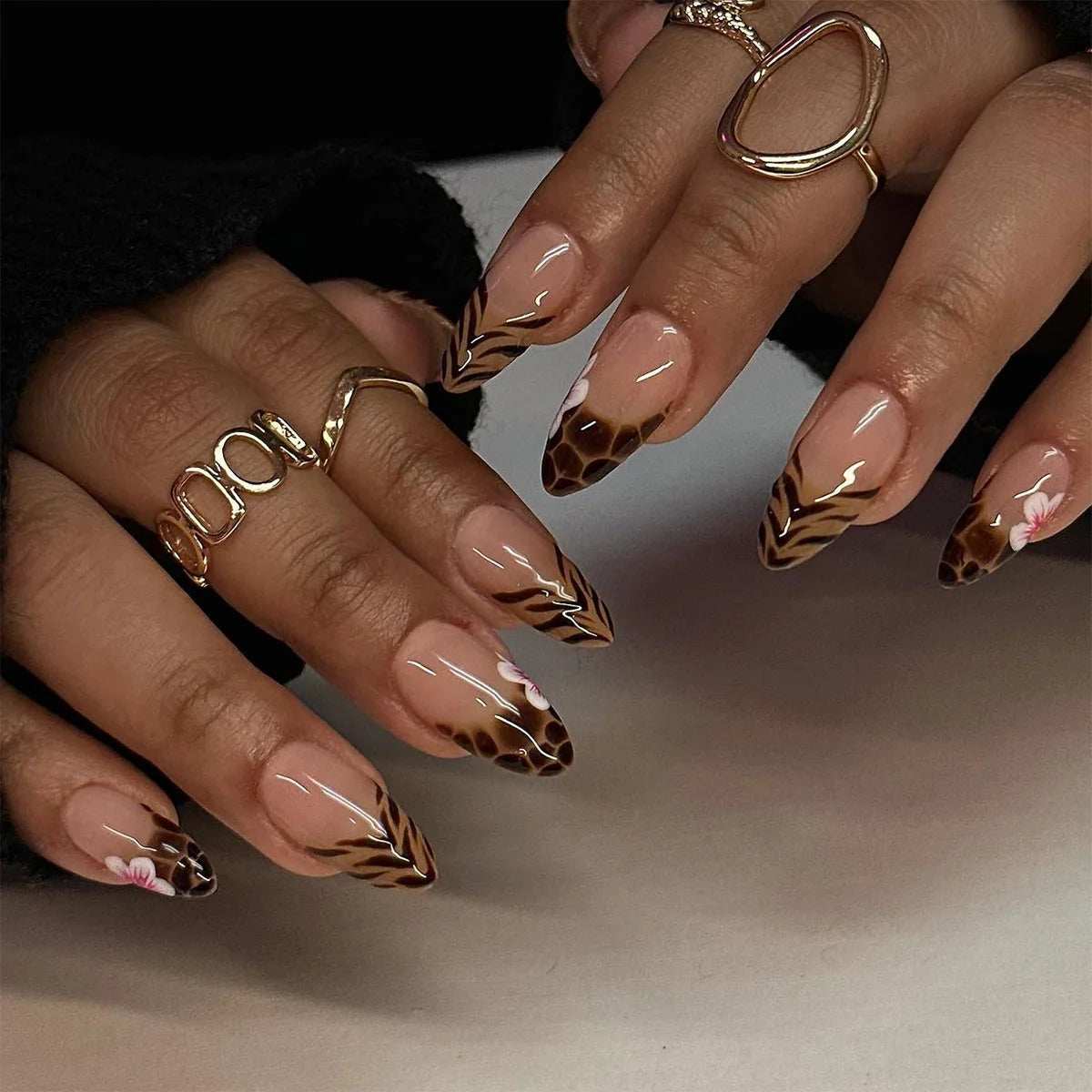 24Pcs 3D Fake Nails Press on