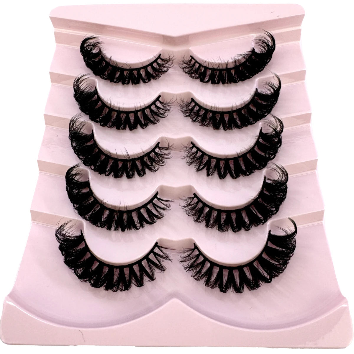 Wispy natural eyelash extension