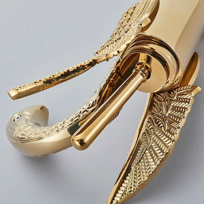 Swan Shape Single Handle Sink Hot Cold Water Mixer Tap