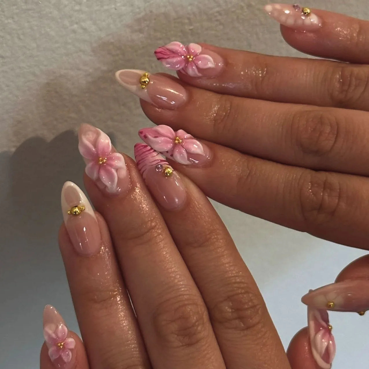 Press on Nails Strawberry Bow Design Nails