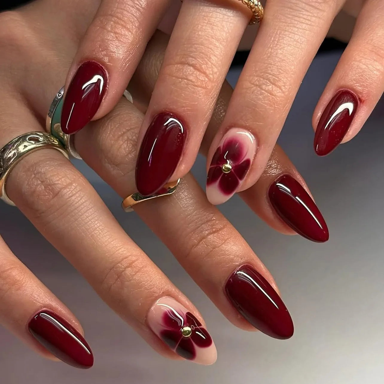 24pcs Pink Almond Press on Nails Flower Pattern