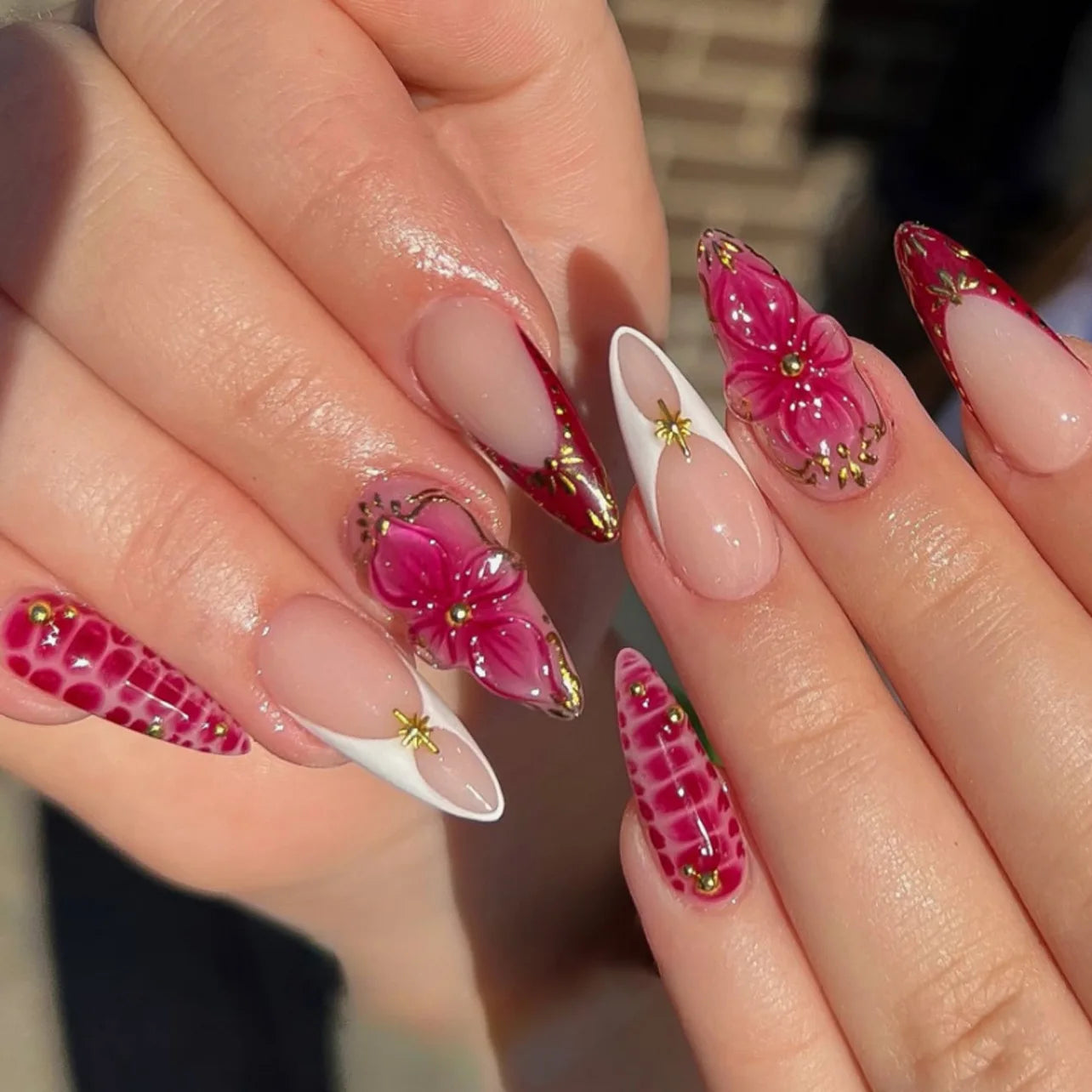 24pcs Pink Almond Press on Nails Flower Pattern